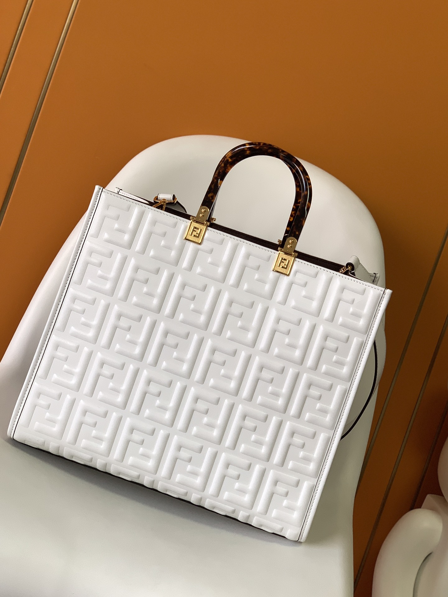 Fendi Medium Sunshine Shopper White Leather with Raised 3D-texture FF Motif